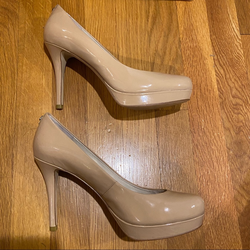 michael kors nude shoes